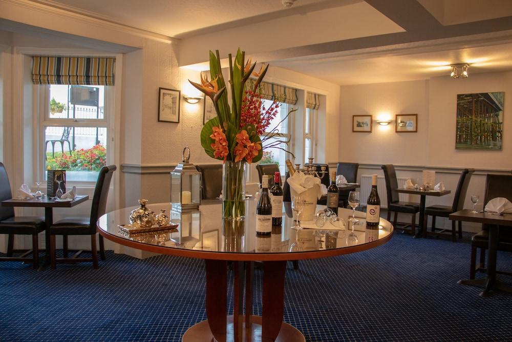 Devonshire Park Hotel Eastbourne Eksteriør bilde