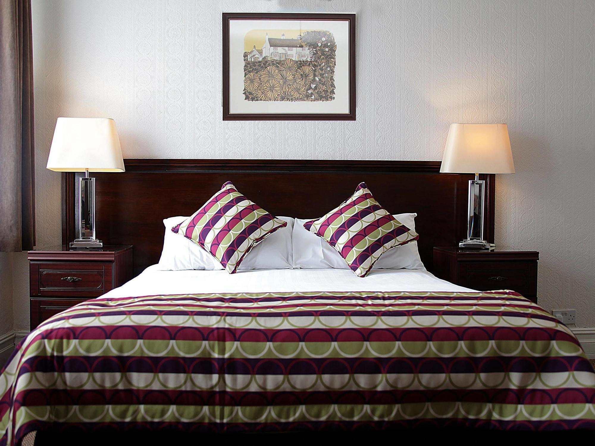 Devonshire Park Hotel Eastbourne Eksteriør bilde