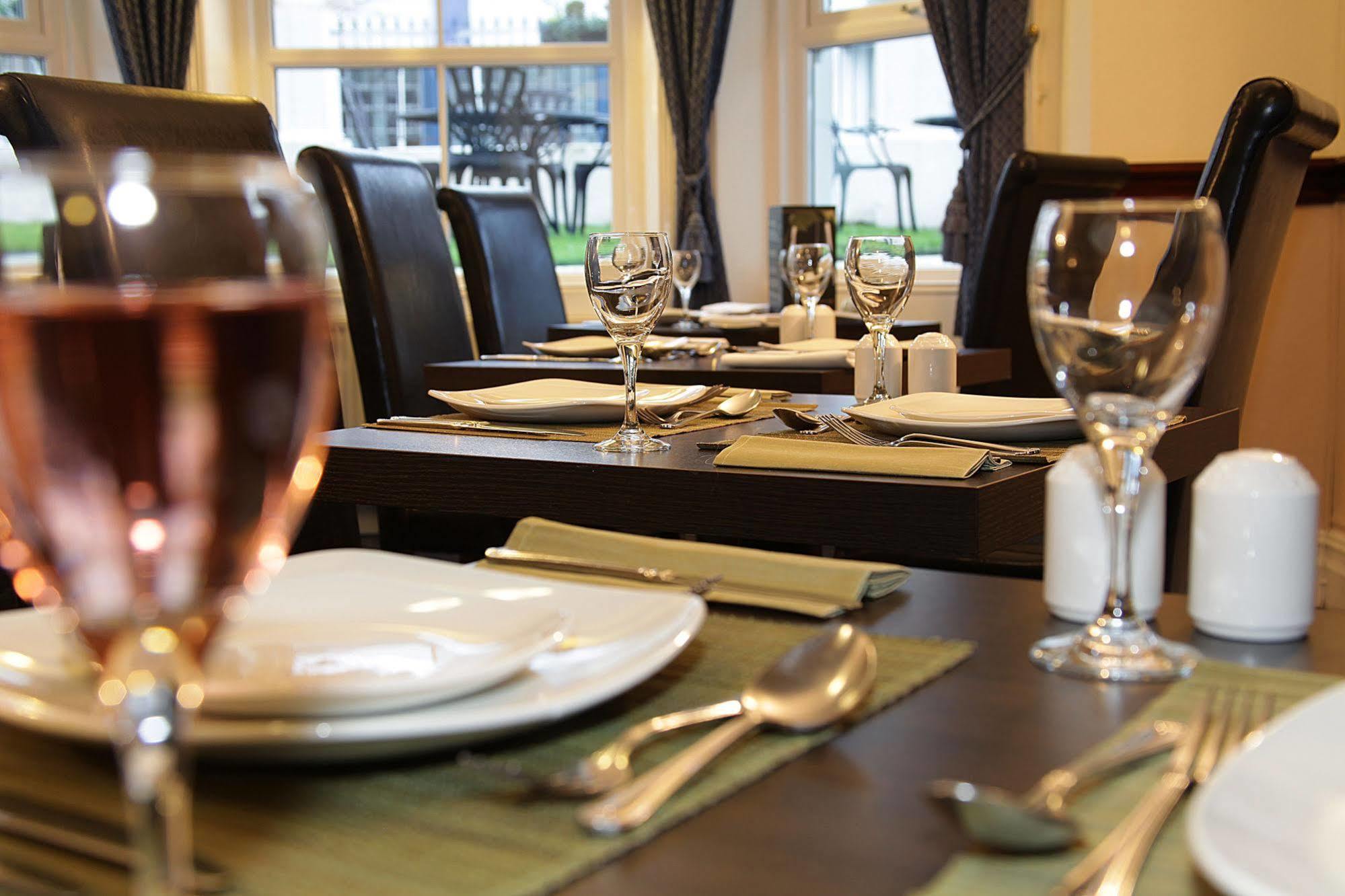 Devonshire Park Hotel Eastbourne Eksteriør bilde